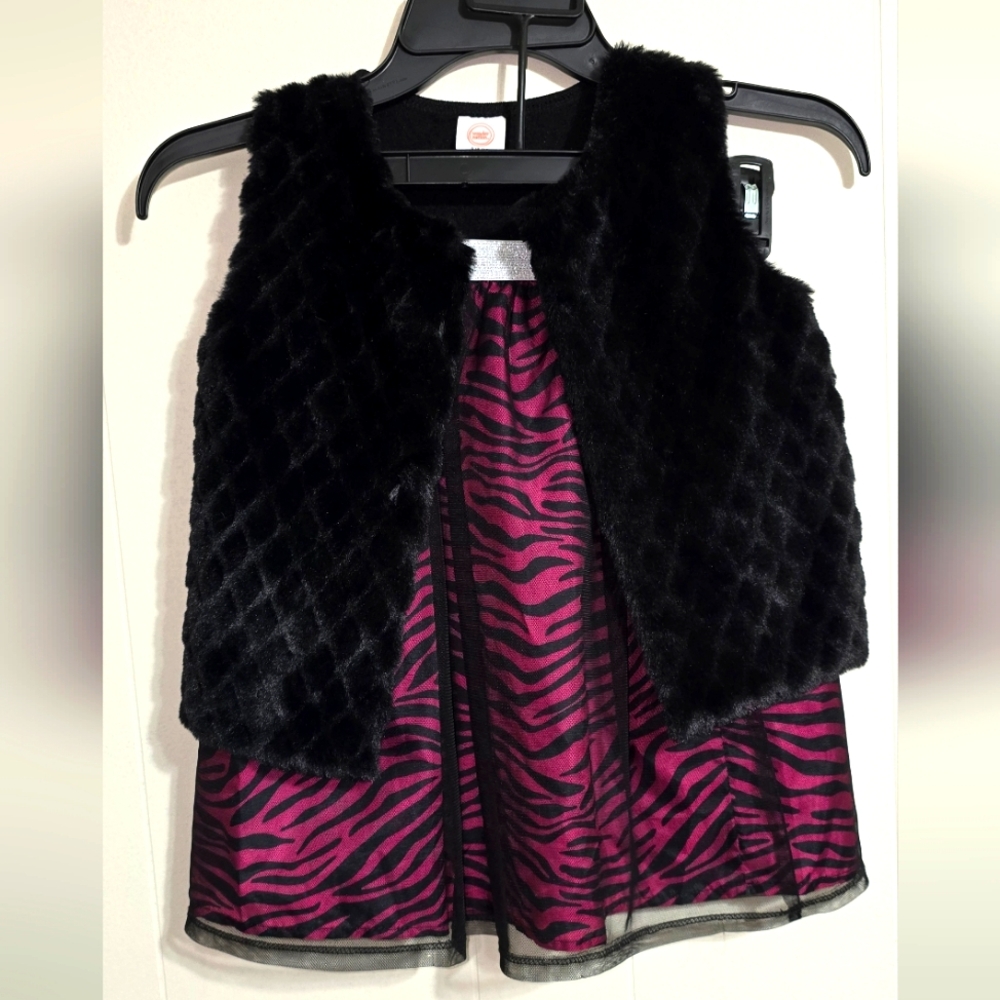 2-Piece Set, Girls Skirt & Vest, Size S (6-6x)